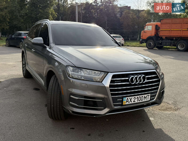 Audi Q7 2017