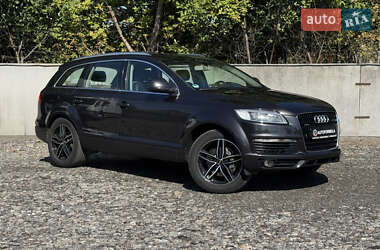 Внедорожник / Кроссовер Audi Q7 2006 в Киеве