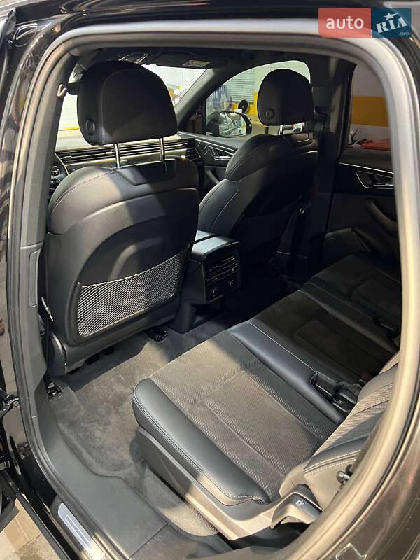 Внедорожник / Кроссовер Audi Q7 2021 в Одессе