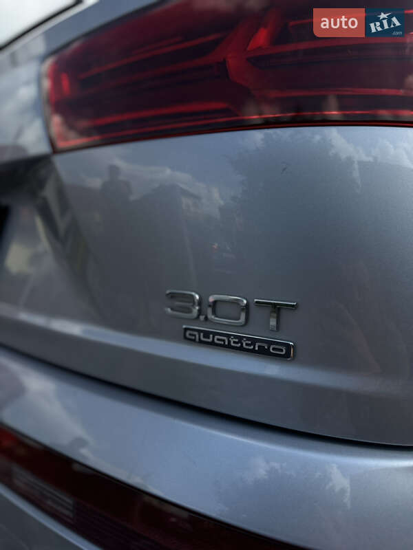 Внедорожник / Кроссовер Audi Q7 2016 в Тернополе