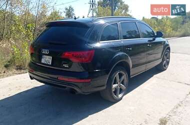Внедорожник / Кроссовер Audi Q7 2015 в 