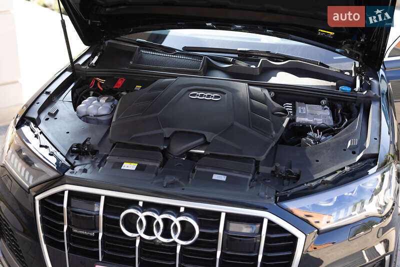 Позашляховик / Кросовер Audi Q7 2022 в Львові