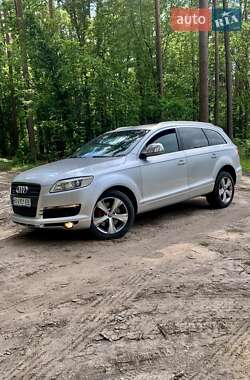 Внедорожник / Кроссовер Audi Q7 2006 в 