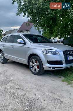 Внедорожник / Кроссовер Audi Q7 2006 в 