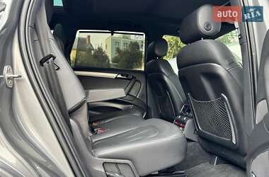 Позашляховик / Кросовер Audi Q7 2013 в 