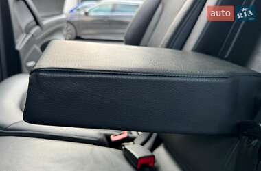 Позашляховик / Кросовер Audi Q7 2013 в 