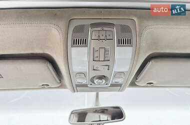Позашляховик / Кросовер Audi Q7 2011 в 