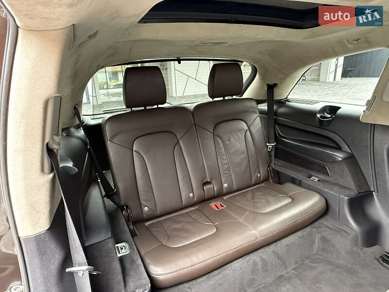 Внедорожник / Кроссовер Audi Q7 2011 в Ровно