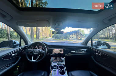 Внедорожник / Кроссовер Audi Q7 2020 в 