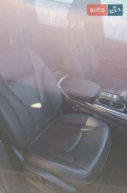 Внедорожник / Кроссовер Audi Q7 2021 в 