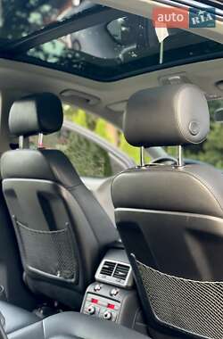 Внедорожник / Кроссовер Audi Q7 2015 в 