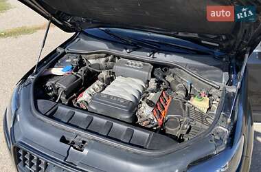 Внедорожник / Кроссовер Audi Q7 2006 в 
