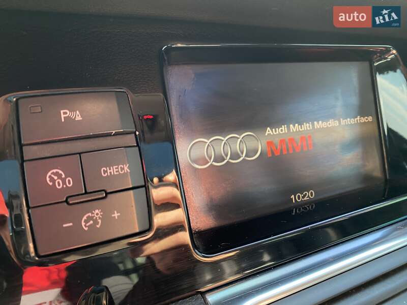 Внедорожник / Кроссовер Audi Q7 2006 в Одессе