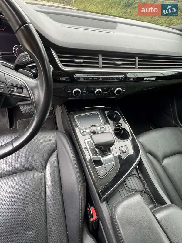 Внедорожник / Кроссовер Audi Q7 2017 в Тернополе фото 15 Внедорожник / Кроссовер Audi Q7 2017 в Тернополе
