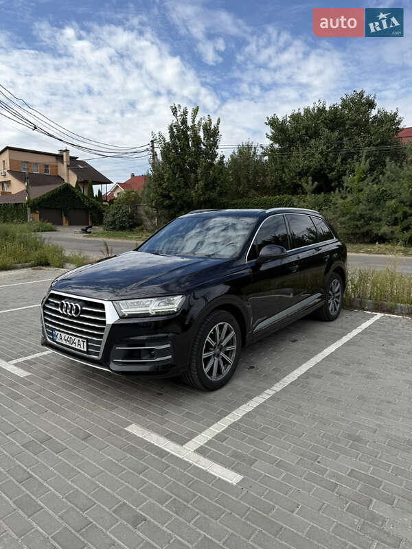 Позашляховик / Кросовер Audi Q7 2018 в Києві