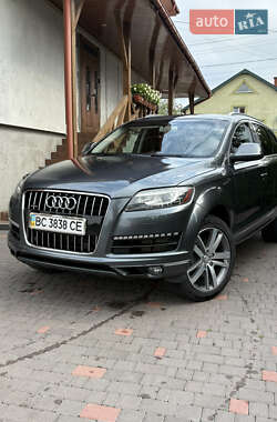 Позашляховик / Кросовер Audi Q7 2013 в Новояворівську