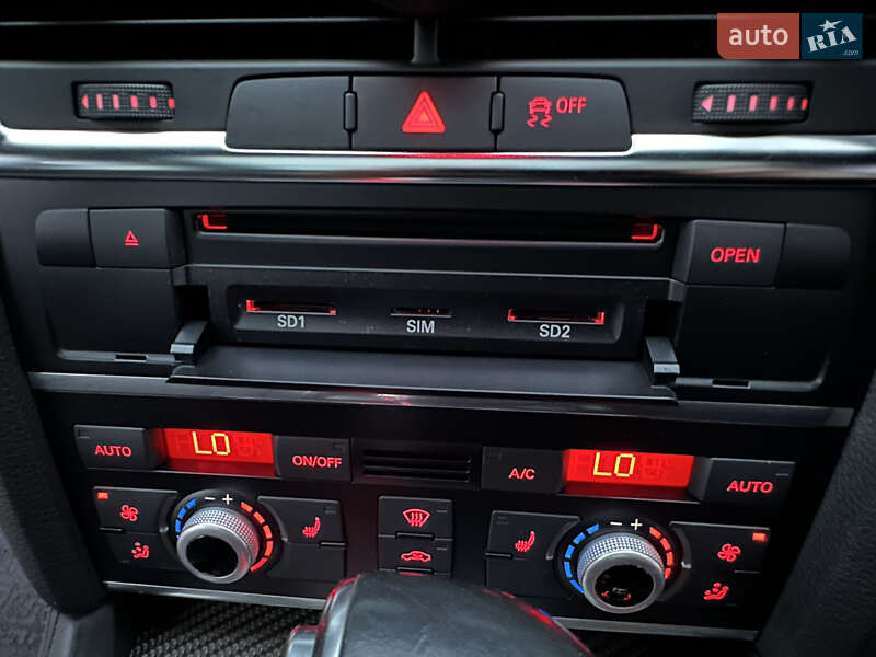 Позашляховик / Кросовер Audi Q7 2014 в Києві