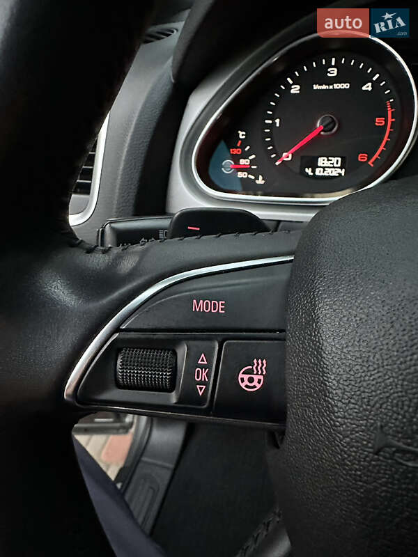 Позашляховик / Кросовер Audi Q7 2014 в Києві