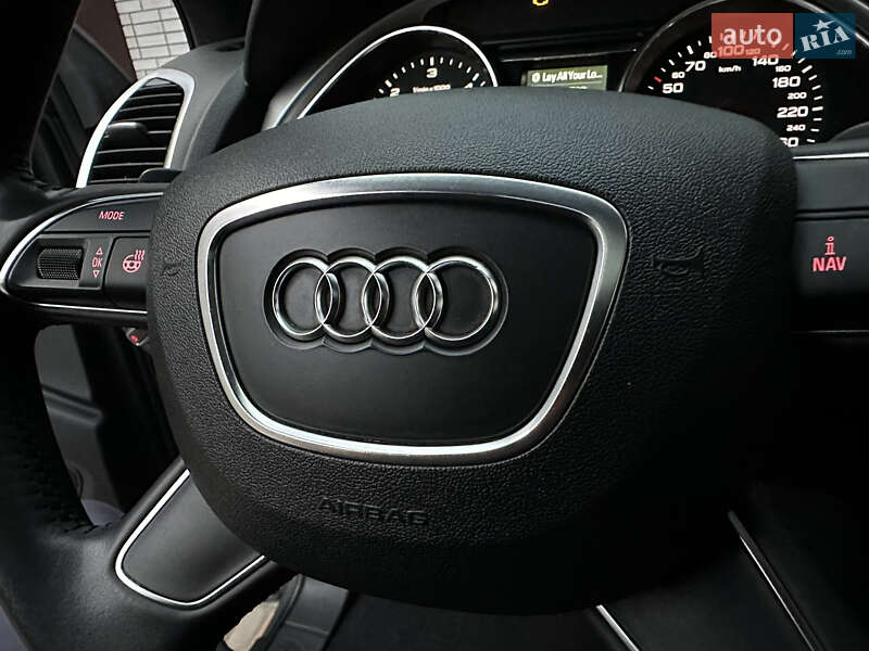 Позашляховик / Кросовер Audi Q7 2014 в Києві