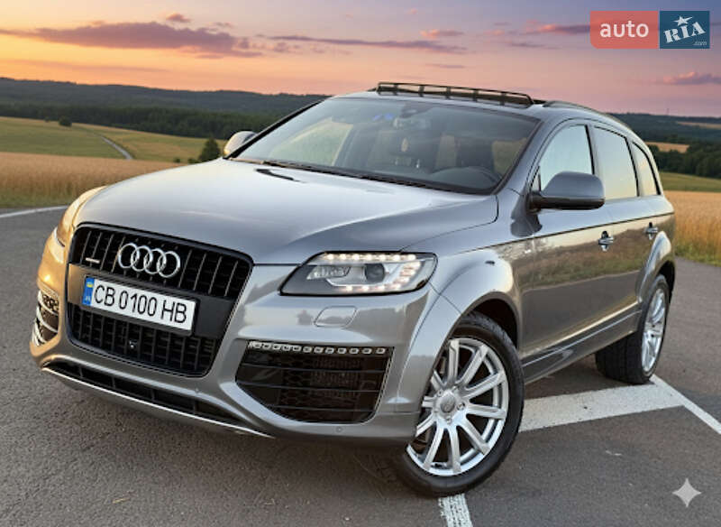 Позашляховик / Кросовер Audi Q7 2014 в Києві