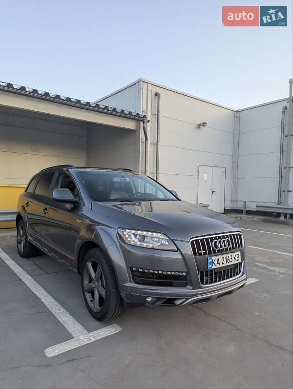 Внедорожник / Кроссовер Audi Q7 2015 в Броварах