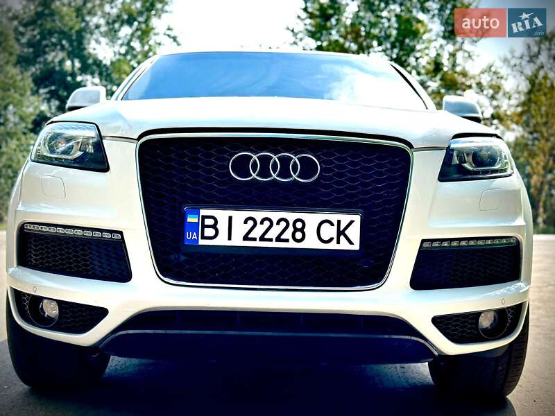 Позашляховик / Кросовер Audi Q7 2013 в Полтаві фото 3 Позашляховик / Кросовер Audi Q7 2013 в Полтаві