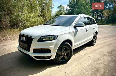 Внедорожник / Кроссовер Audi Q7 2013 в Полтаве