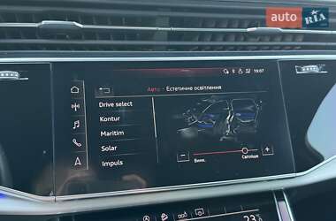 Внедорожник / Кроссовер Audi Q7 2020 в 