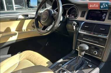 Позашляховик / Кросовер Audi Q7 2014 в 