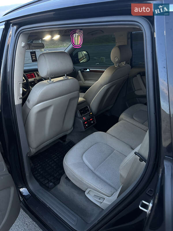 Позашляховик / Кросовер Audi Q7 2007 в Львові