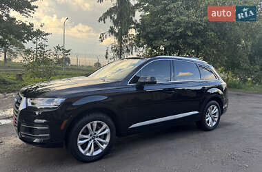 Внедорожник / Кроссовер Audi Q7 2019 в 
