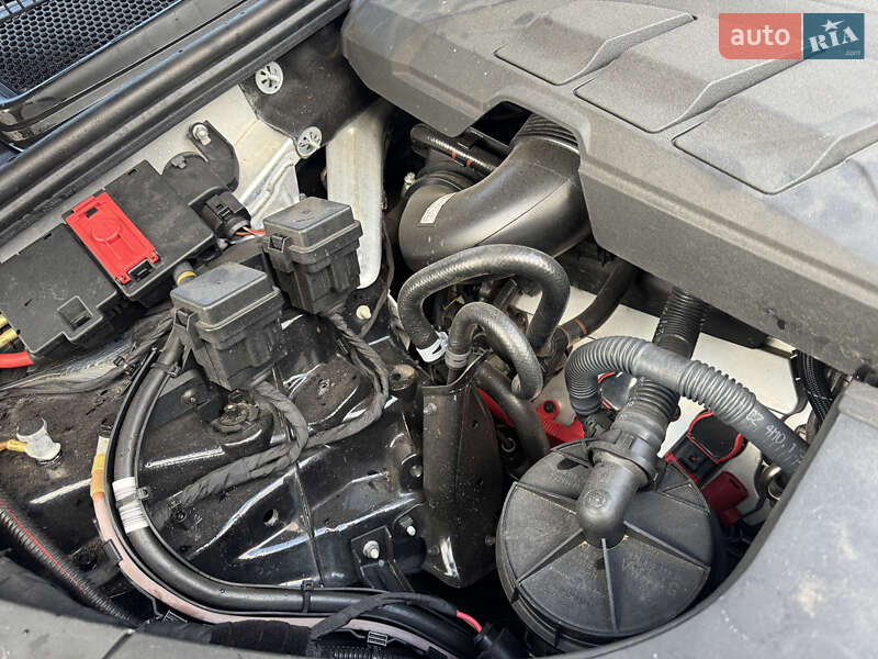 Позашляховик / Кросовер Audi Q7 2019 в Дубні