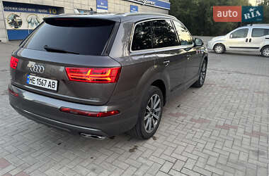 Внедорожник / Кроссовер Audi Q7 2019 в 