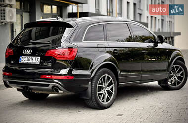 Внедорожник / Кроссовер Audi Q7 2010 в 