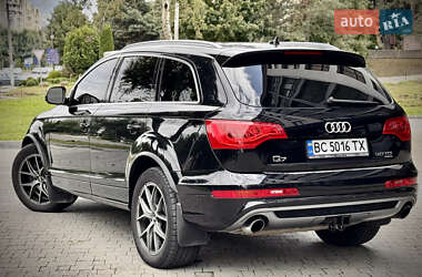 Внедорожник / Кроссовер Audi Q7 2010 в 