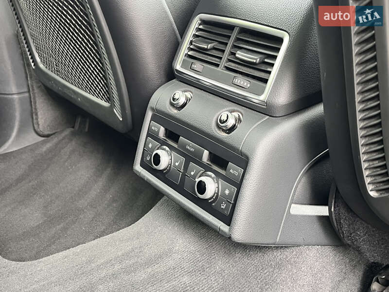 Позашляховик / Кросовер Audi Q7 2014 в Львові