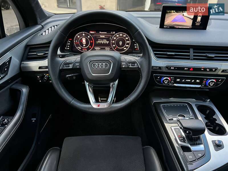 Позашляховик / Кросовер Audi Q7 2015 в Одесі фото 17 Позашляховик / Кросовер Audi Q7 2015 в Одесі