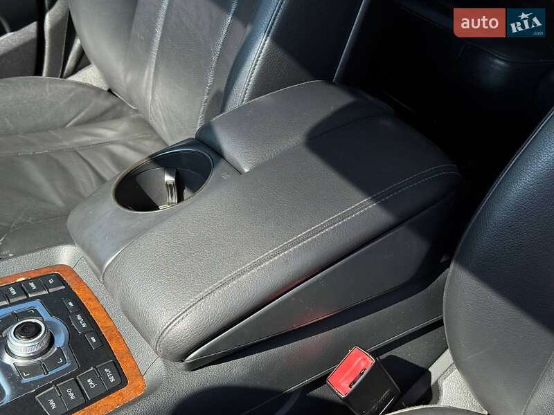 Позашляховик / Кросовер Audi Q7 2011 в Кам'янець-Подільському