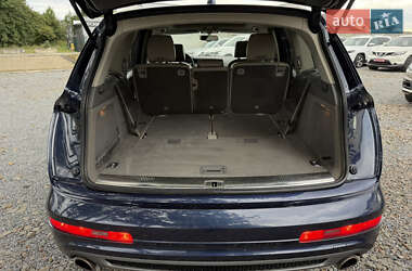 Внедорожник / Кроссовер Audi Q7 2013 в 
