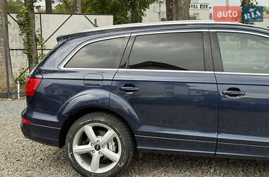 Внедорожник / Кроссовер Audi Q7 2013 в 