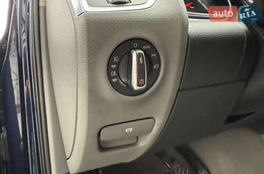 Внедорожник / Кроссовер Audi Q7 2013 в 
