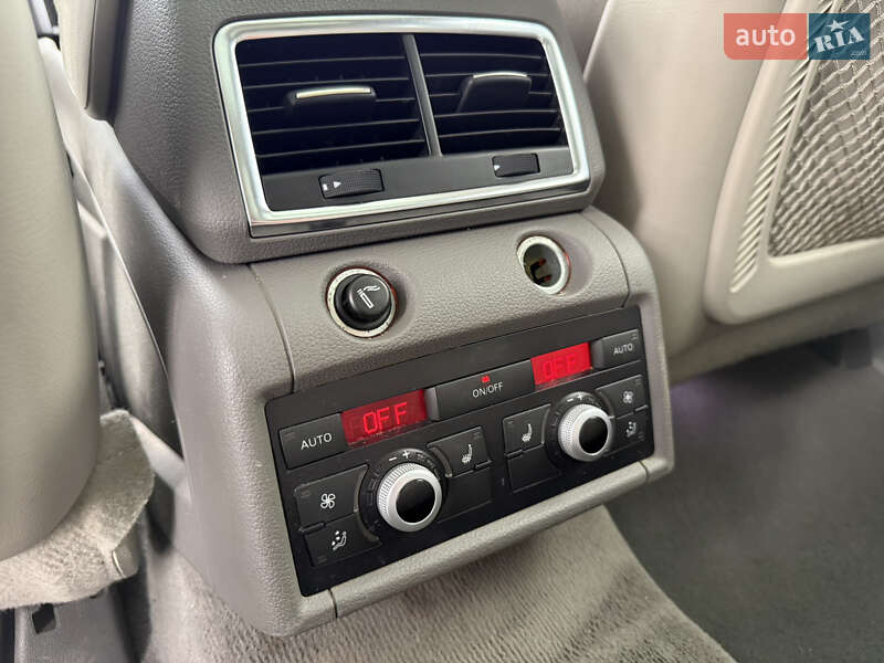 Внедорожник / Кроссовер Audi Q7 2013 в Стрые