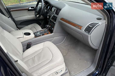 Внедорожник / Кроссовер Audi Q7 2013 в 
