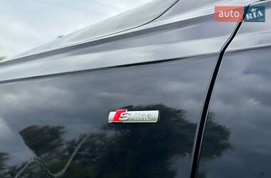 Внедорожник / Кроссовер Audi Q7 2016 в 