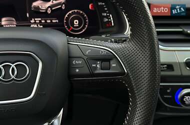 Внедорожник / Кроссовер Audi Q7 2016 в 