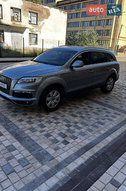 Внедорожник / Кроссовер Audi Q7 2008 в 
