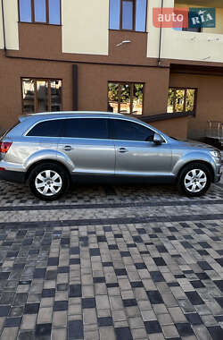Внедорожник / Кроссовер Audi Q7 2008 в 
