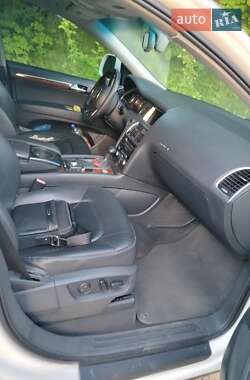 Внедорожник / Кроссовер Audi Q7 2007 в 