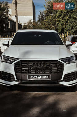 Внедорожник / Кроссовер Audi Q7 2020 в Николаеве