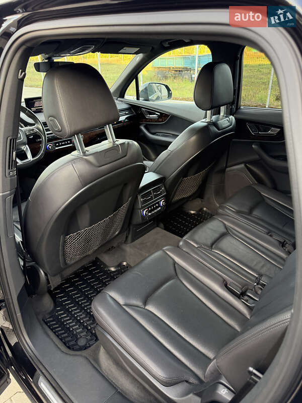 Внедорожник / Кроссовер Audi Q7 2016 в Нововолынске фото 34 Внедорожник / Кроссовер Audi Q7 2016 в Нововолынске